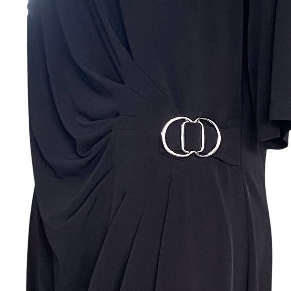 Jessica H Ruched Dress - Picture 8 of 9